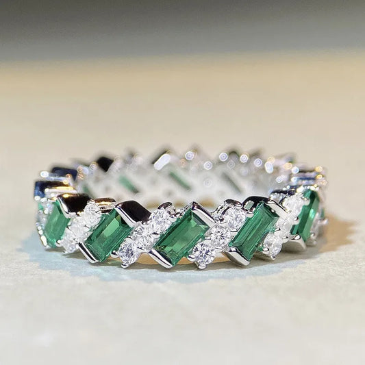 Luxury 925 Sterling Silver Sparkling Ring Shiny Green/White CZ