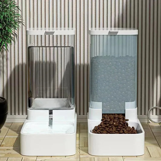 Transparent automatic tilting water bowl, large-capacity food storage container